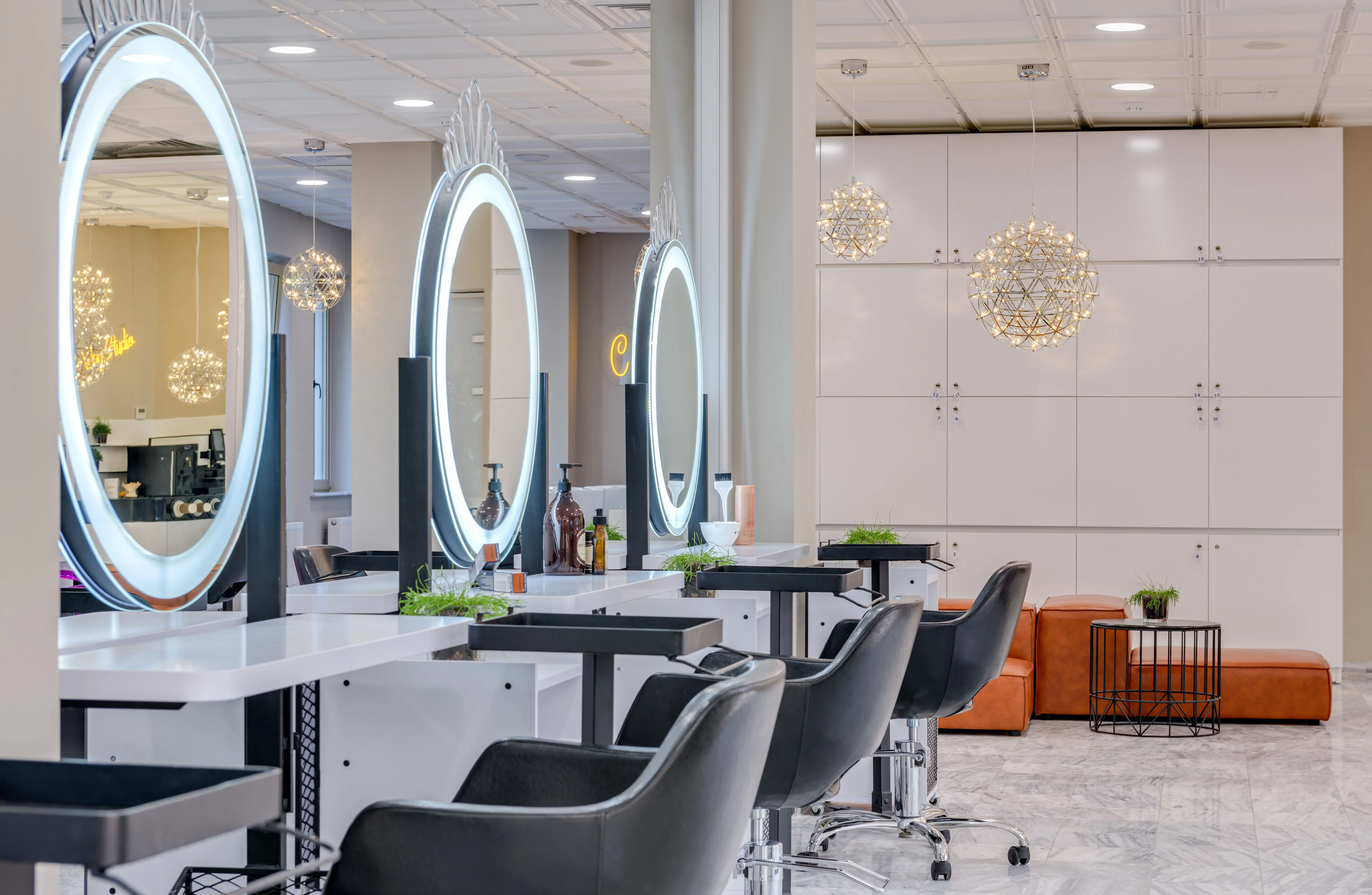  Beauty Studios